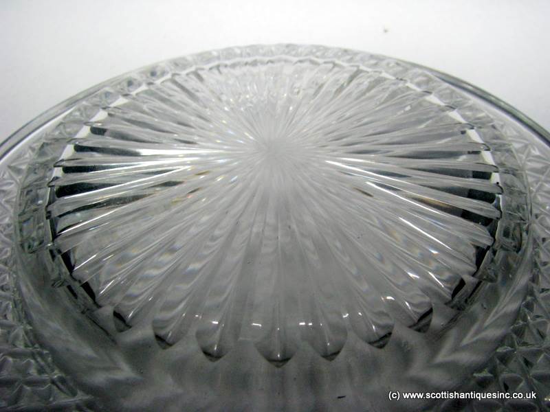 sa00815_0003.jpg