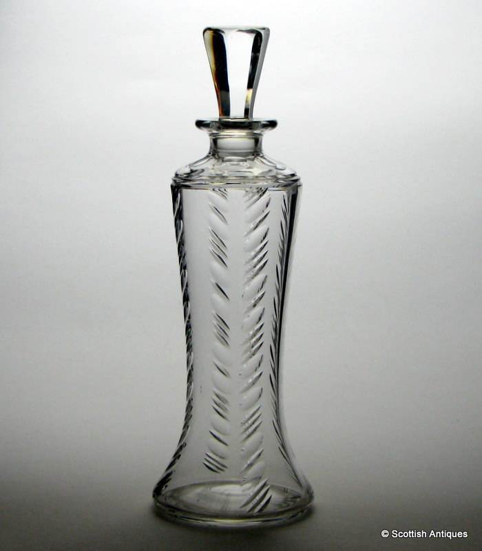sa04684_0001.jpg