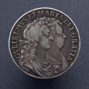 William and Mary 1689 Shield Half Crown No Stop After Gratia