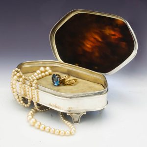 Sterling Silver and Tortoiseshell Trinket Box Birmingham 1902