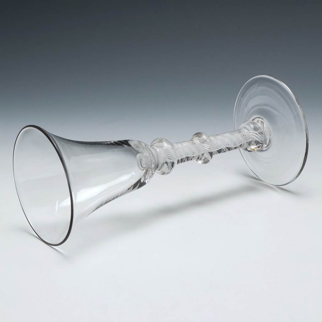 sa11746_0005.jpg