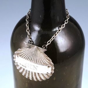 Silver Scallop Shell Gin Decanter Label London 1991