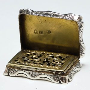 Victorian Sterling Silver Vinaigrette C1850