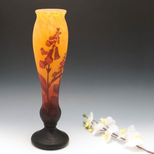 Very Large Daum Nancy Cameo Vase c1910