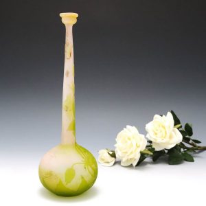 A Tall Galle Acid Cameo 1904-06