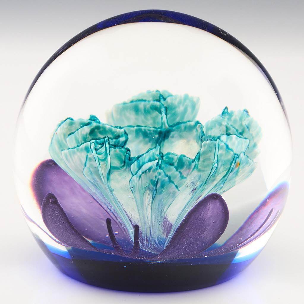Passe-papiers en verre art bleu cobalt Caithness Scotland Summit Colin