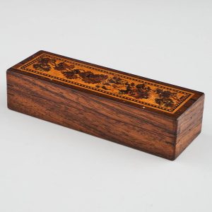 Tunbridge Ware Rosewood Box with Floral Decoration Thomas Barton c1880