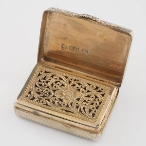 Nathaniel Mills Parcel Gilt Sterling Silver Vinaigrette 1833