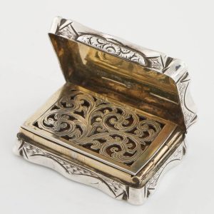 Sterling Silver Vinaigrette Alfred Taylor Birmingham 1865