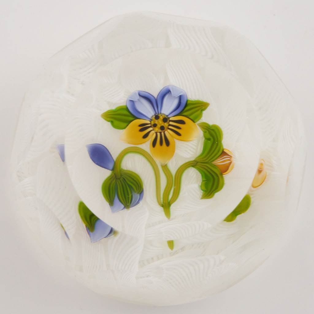 Perthshire Paperweight Perthshire Paperweight Miniature Pansy 1994A