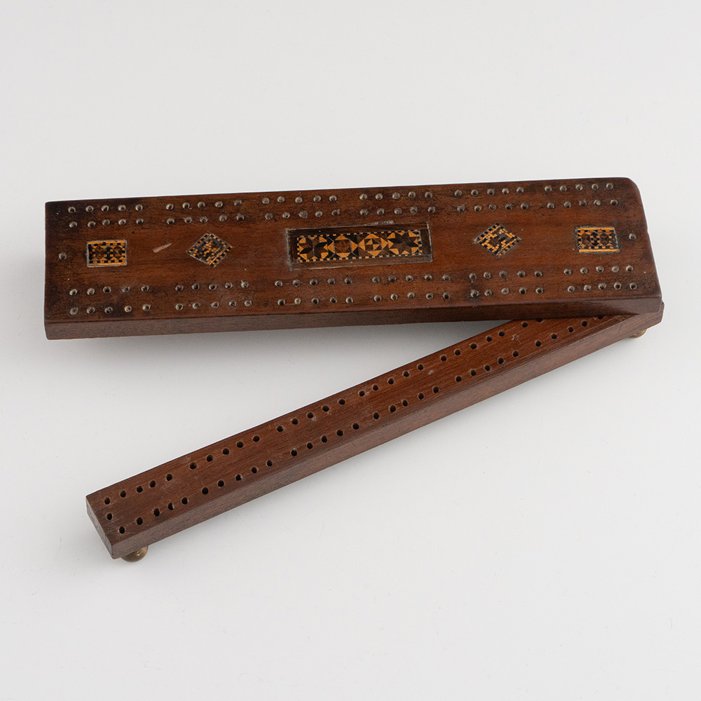 Tunbridge Ware Cribbage Board with Brass Feet c1850