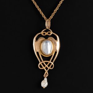 9ct Gold and Pearl Art Nouveau Pendant