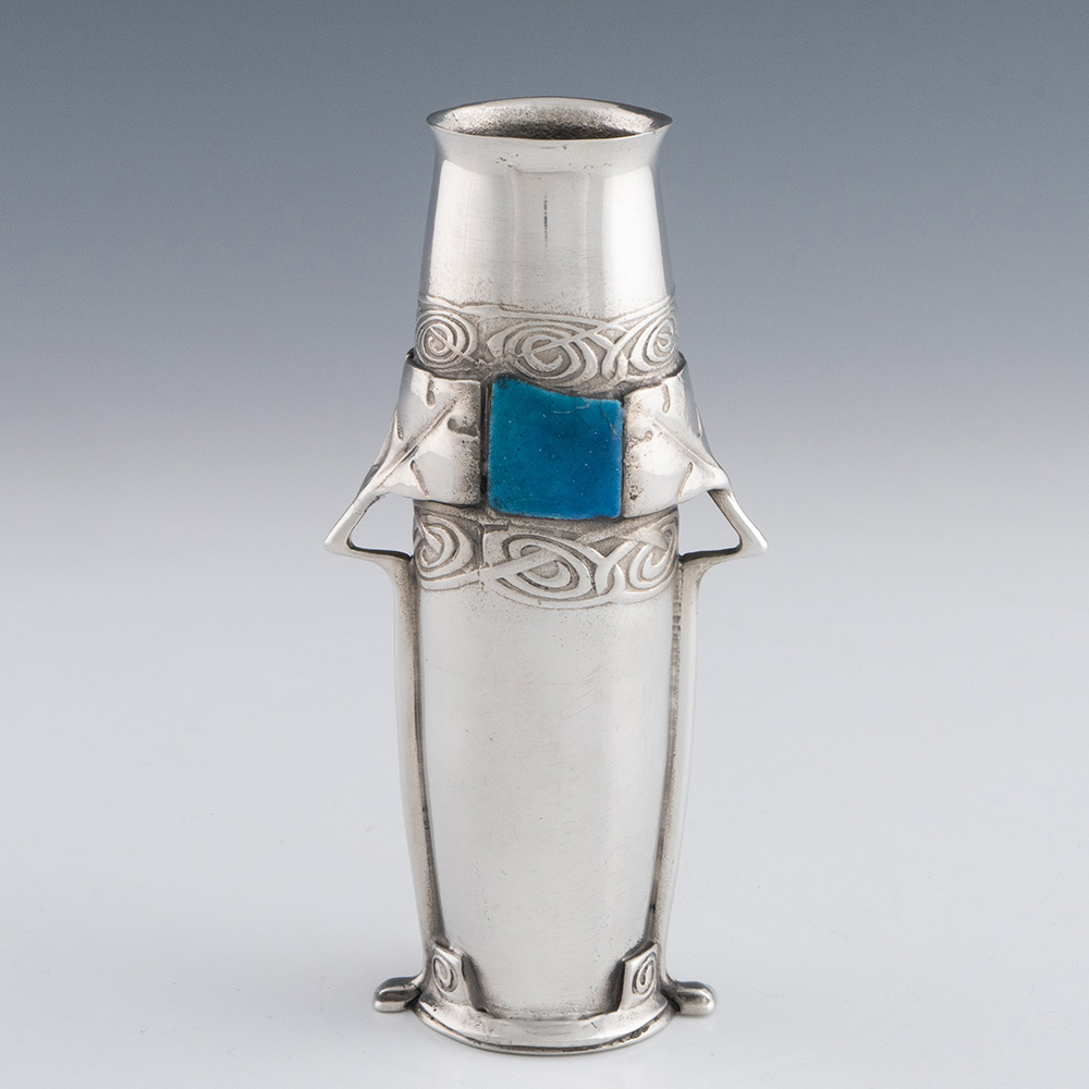 Tuderic Pewter Sollifleur Vase