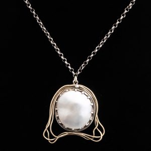 Arts and Crafts Gold and Blister Pearl Pendant Necklace C1910